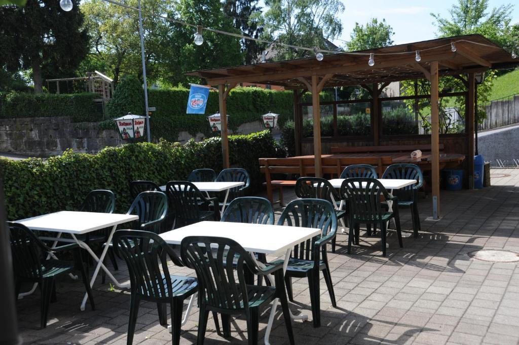 Gasthaus-Pension Fischerkeller Randegg Екстериор снимка