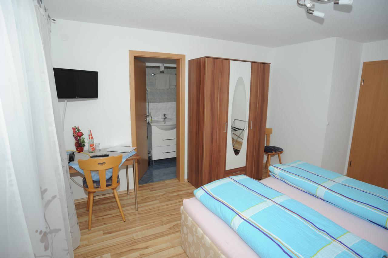 Gasthaus-Pension Fischerkeller Randegg Екстериор снимка