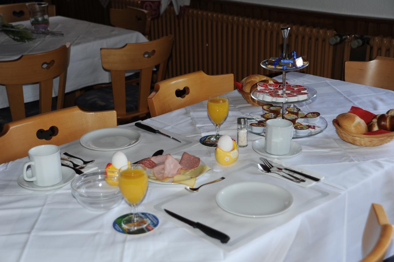 Gasthaus-Pension Fischerkeller Randegg Екстериор снимка